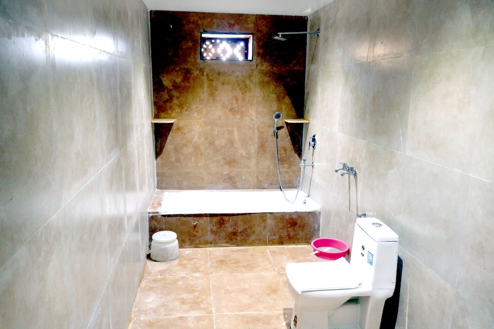 sheesh mahal desert camp