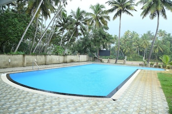Travancore Island Resort,Thiruvananthapuram>>Kovalam,3 star