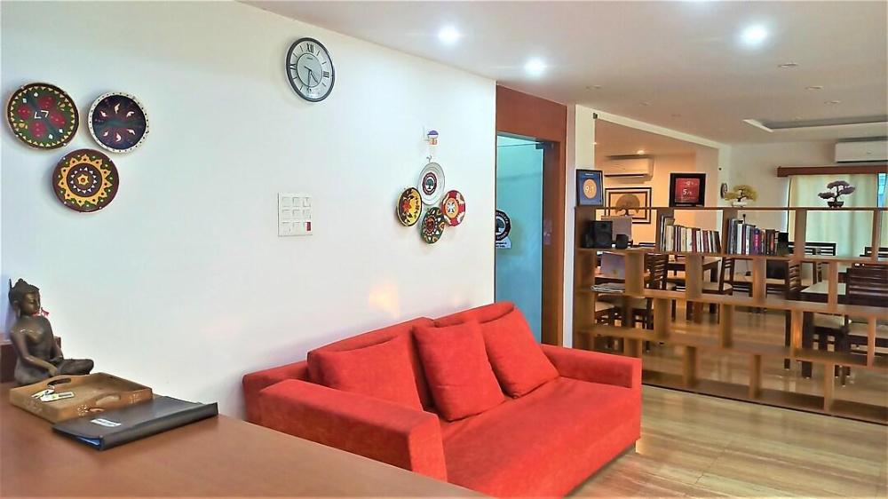 the bodhgaya hotel school