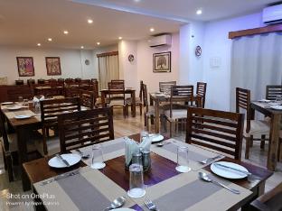 the bodhgaya hotel school