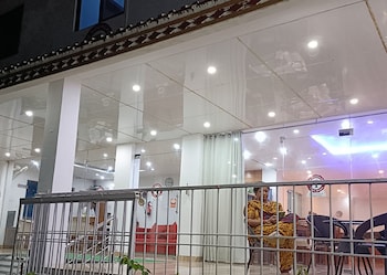 the bodhgaya hotel school