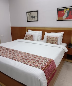 the bodhgaya hotel school