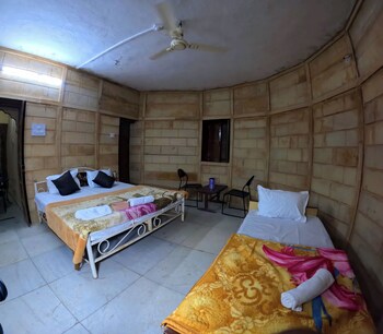 sandside desert resort