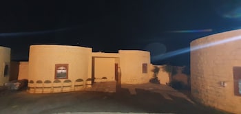 sandside desert resort