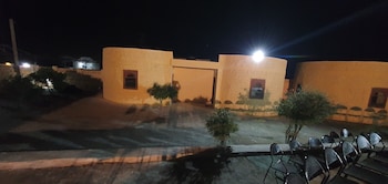 sandside desert resort