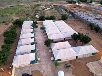 sandside desert resort