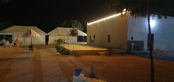 sandside desert resort