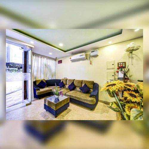 neighbour inn nandambakkam