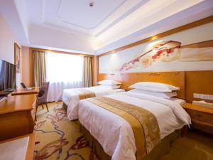vienna international hotel shanghai pudong airport south store