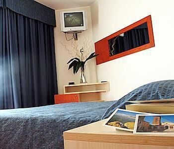 Hotel Torre Del Sole,Lazio>>Latina,4 star