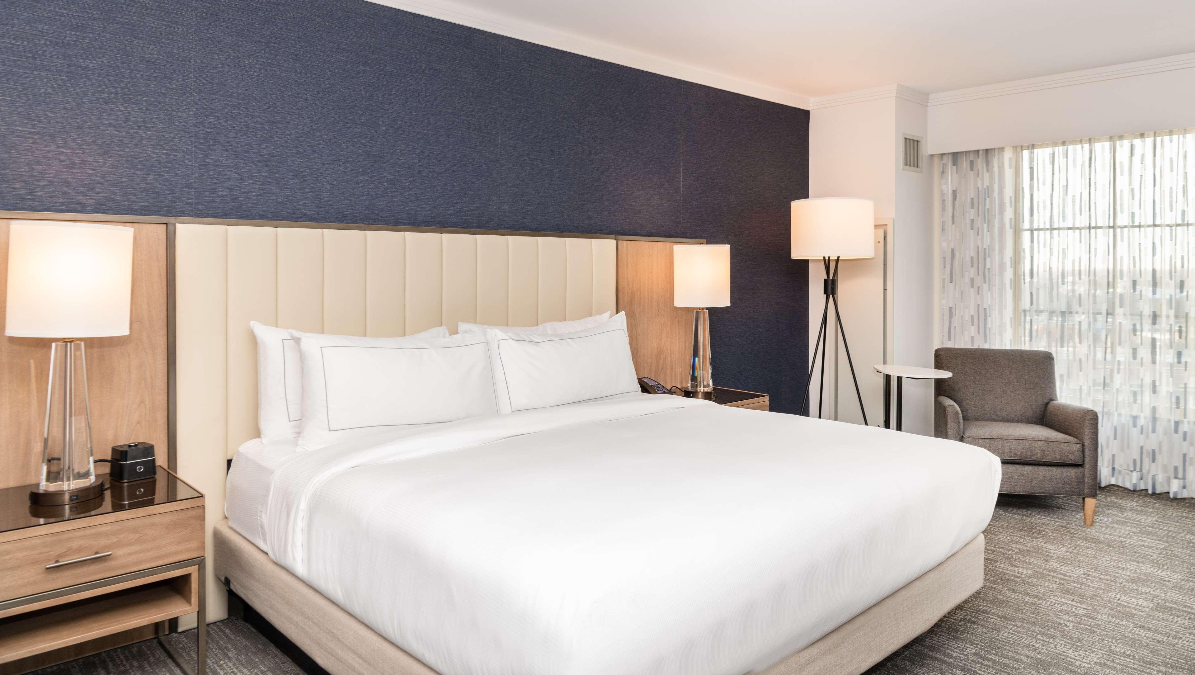 hilton columbus polaris