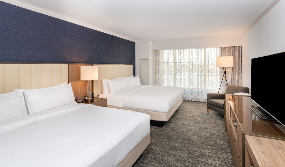 hilton columbus polaris