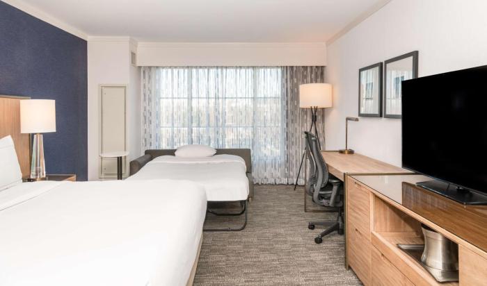 hilton columbus polaris