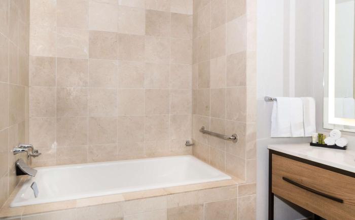 hilton columbus polaris