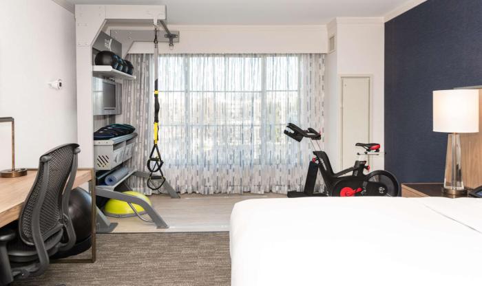hilton columbus polaris