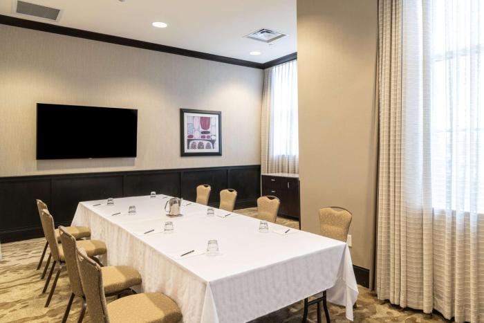 hilton columbus polaris