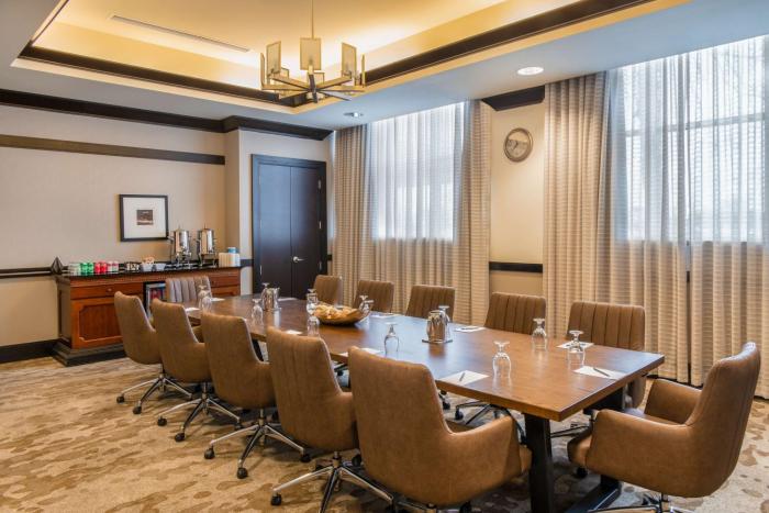 hilton columbus polaris