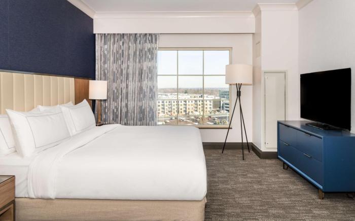 hilton columbus polaris