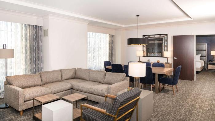 hilton columbus polaris