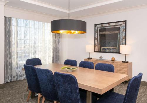 hilton columbus polaris