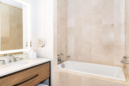 hilton columbus polaris