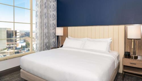hilton columbus polaris