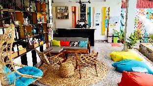 the place hostel and pool bar