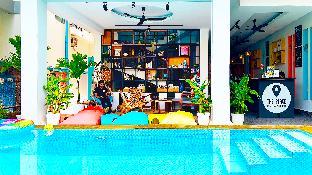 the place hostel and pool bar