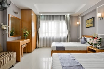lucky star hotel 146 nguyen trai