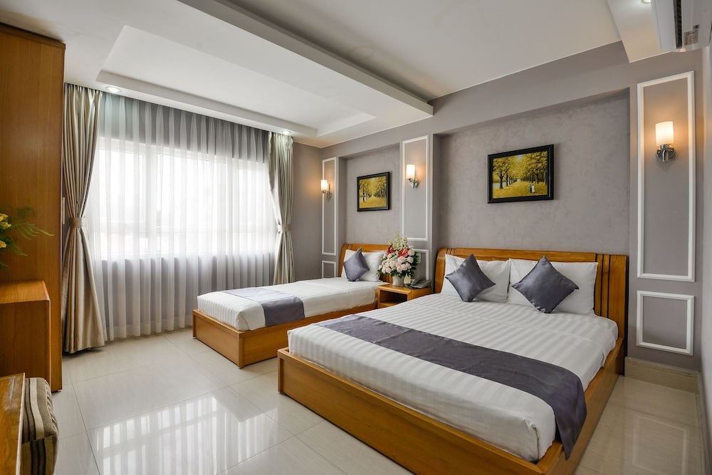 lucky star hotel 146 nguyen trai