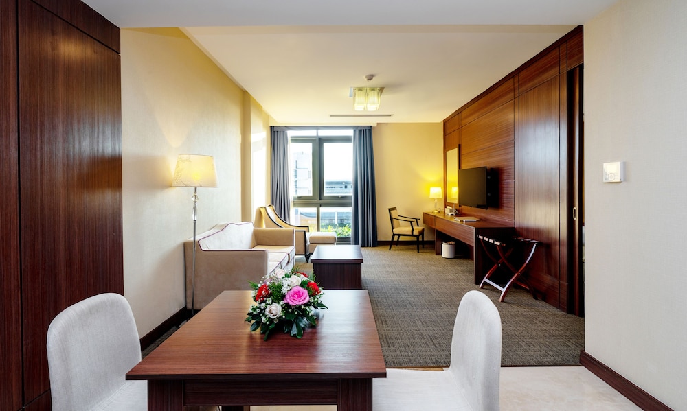 becamex hotel new city