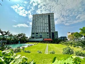 central hotel