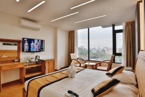 duc vuong saigon hotel cao thang
