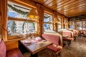 hotel kreuz and post