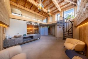 hotel kreuz and post