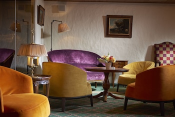 hotel kreuz and post