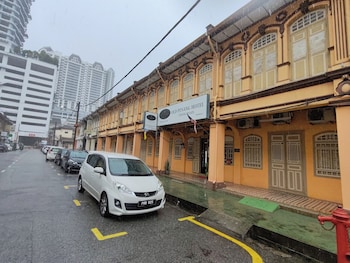 old penang hotel trang road