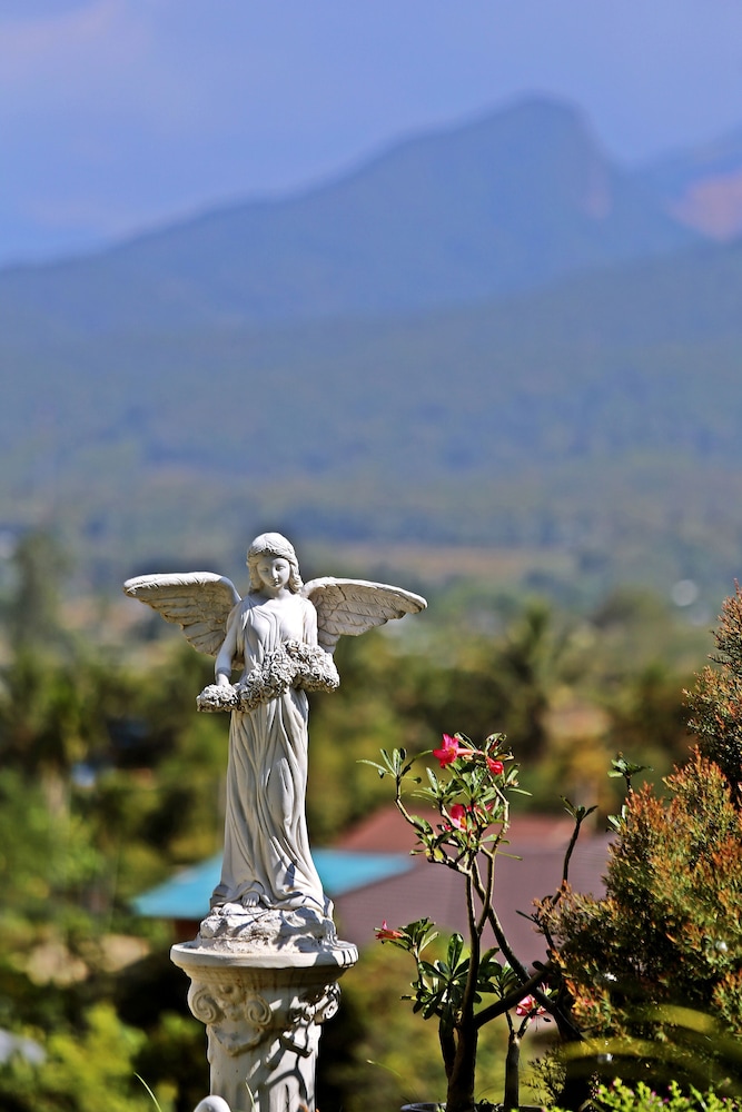 pua de view boutique resort
