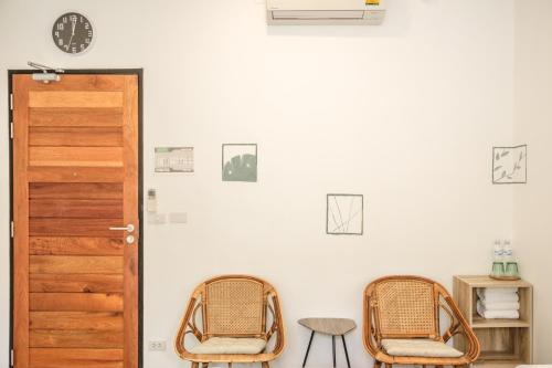 the dearly koh tao hostel