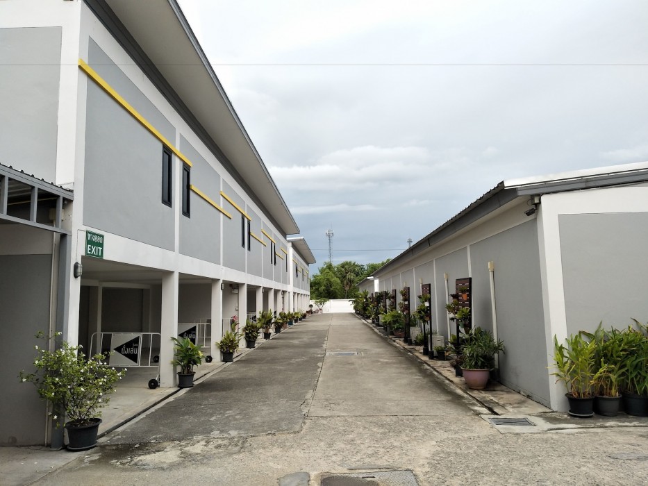 nunglen hotel sha certified