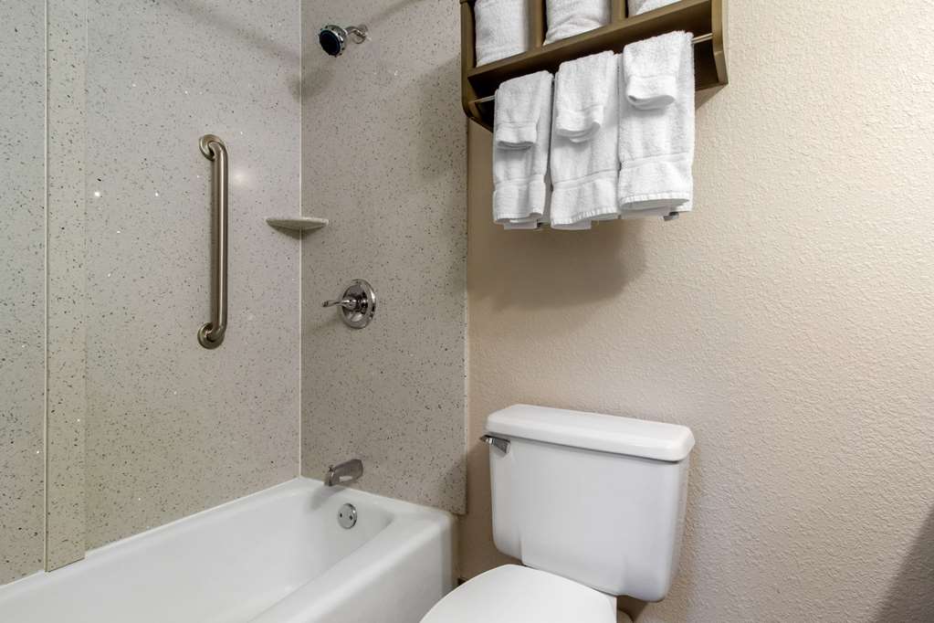 quality inn cookeville
