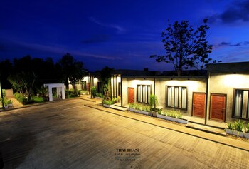 thai thani loft and life lamphun