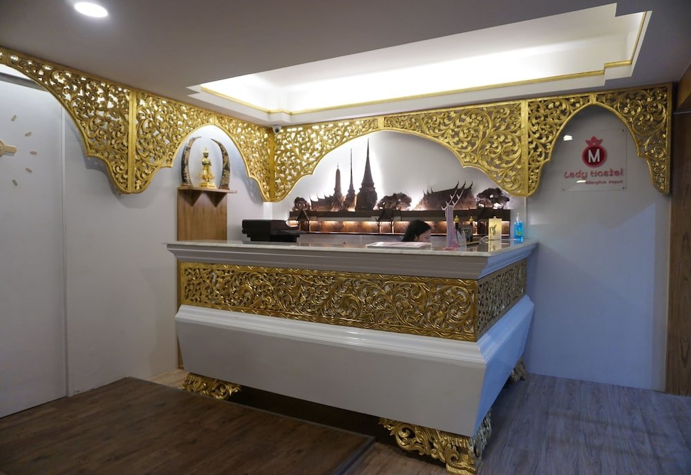 mariya lady hostel at suvarnabhumi airport female only