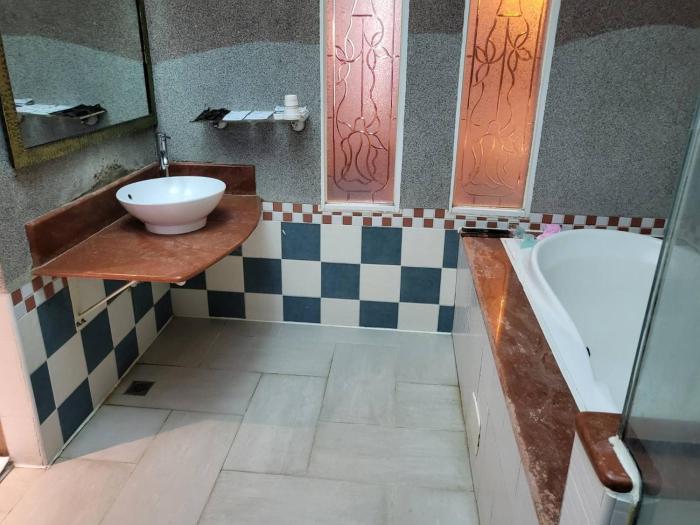 chateau motel and spa nanzi