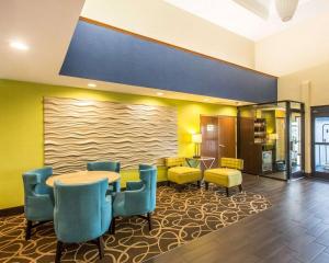 Comfort Suites Cookeville,Crossville>>Cookeville,3 star