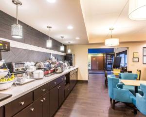 Comfort Suites Cookeville,Crossville>>Cookeville,3 star