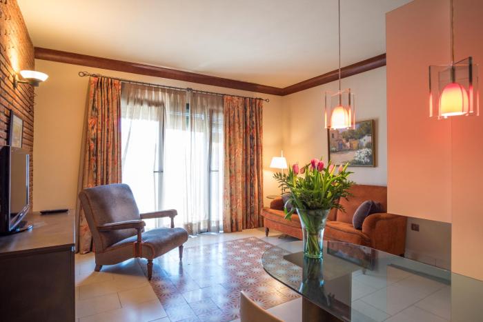 apartamentos sant jordi montbrio