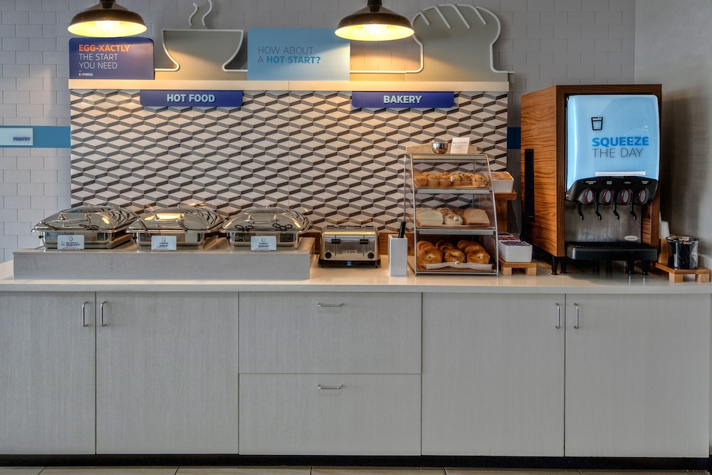 holiday inn express hotel and suites cookeville by ihg
