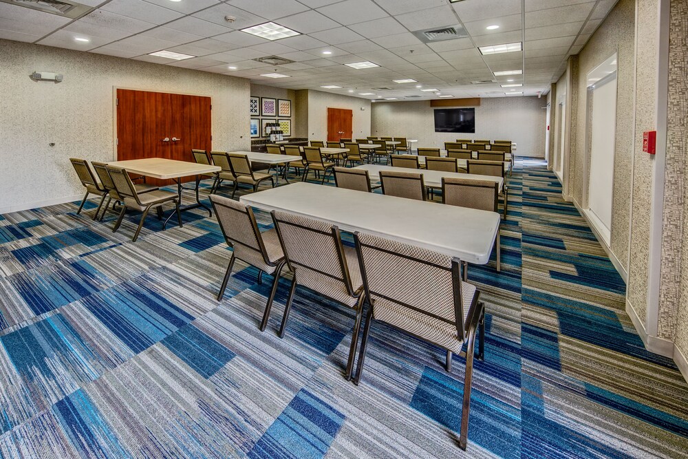holiday inn express hotel and suites cookeville by ihg