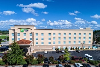 Holiday Inn Express Hotel & Suites Cookeville By Ihg,Monterey>>Cookeville,3 star
